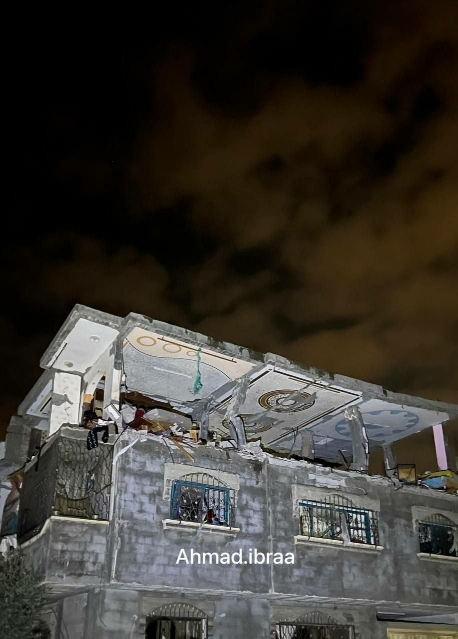 المنزل الذي استهدفه الاحتلال في رفح جنوب قطاع غزة